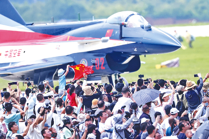 小烧逼掰开逼给我操长春航空展迎来首个公众日